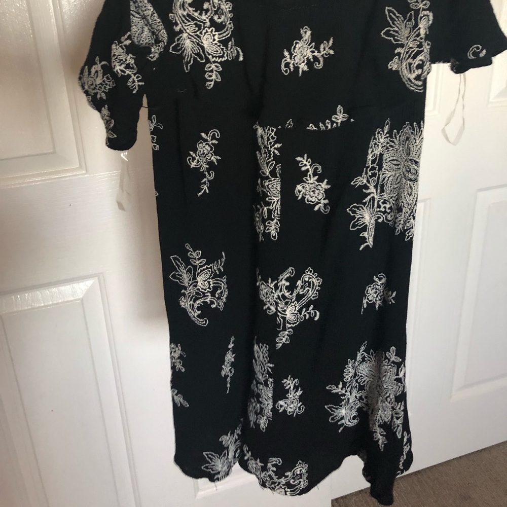 La Hearts Black Flower Dress